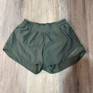 Lululemon Hotty Hot shorts